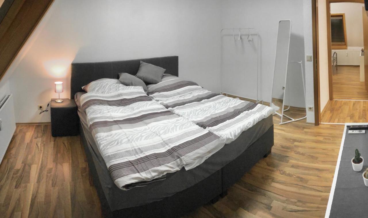 Kaiser Homestay Нюрнберг Экстерьер фото