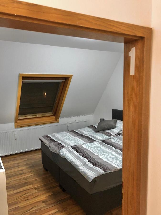 Kaiser Homestay Нюрнберг Экстерьер фото